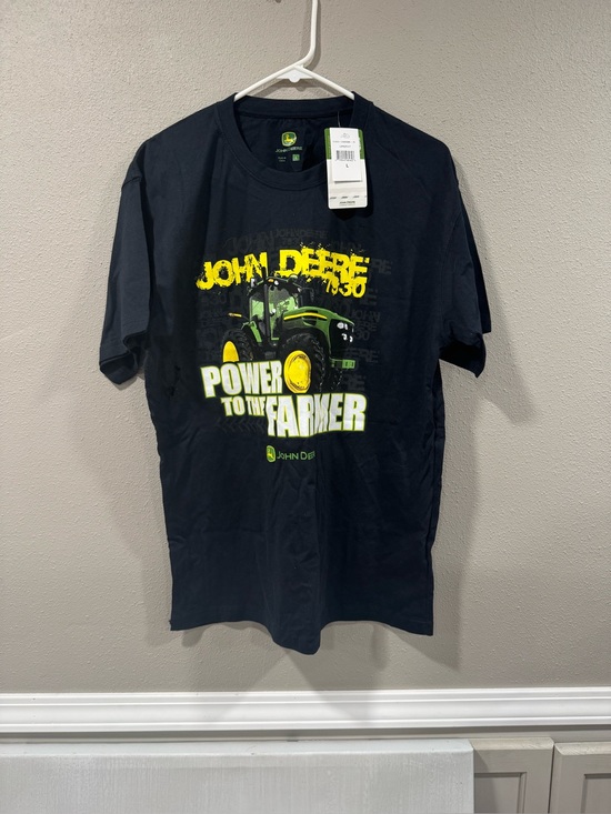 NWT John Deere Men's Black 'Power to the Farmer' Graphic Tee